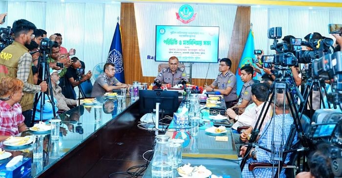 আরএমপিকে জনবান্ধব ও হয়রানিমুক্ত করতে কঠোর বার্তা নবাগত কমিশনারের